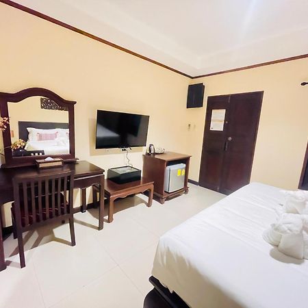 Na Thapae Chiangmai Hotel Чиангмай Екстериор снимка