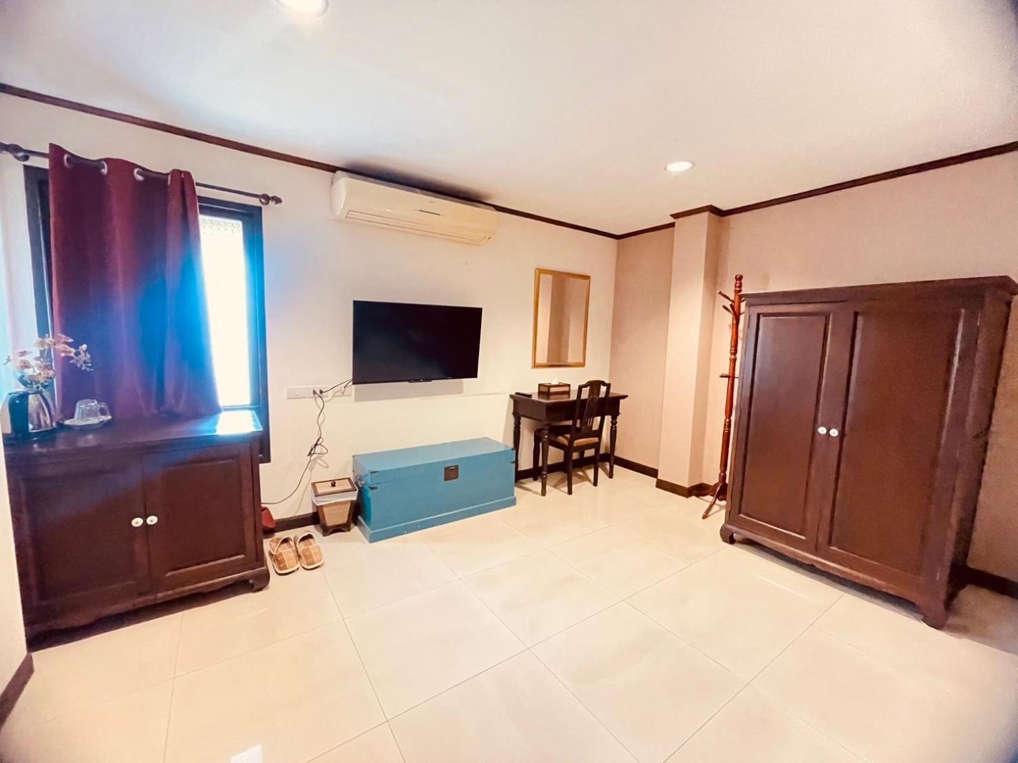 Na Thapae Chiangmai Hotel Чиангмай Екстериор снимка