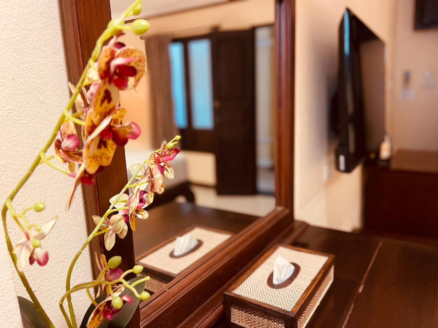 Na Thapae Chiangmai Hotel Чиангмай Екстериор снимка