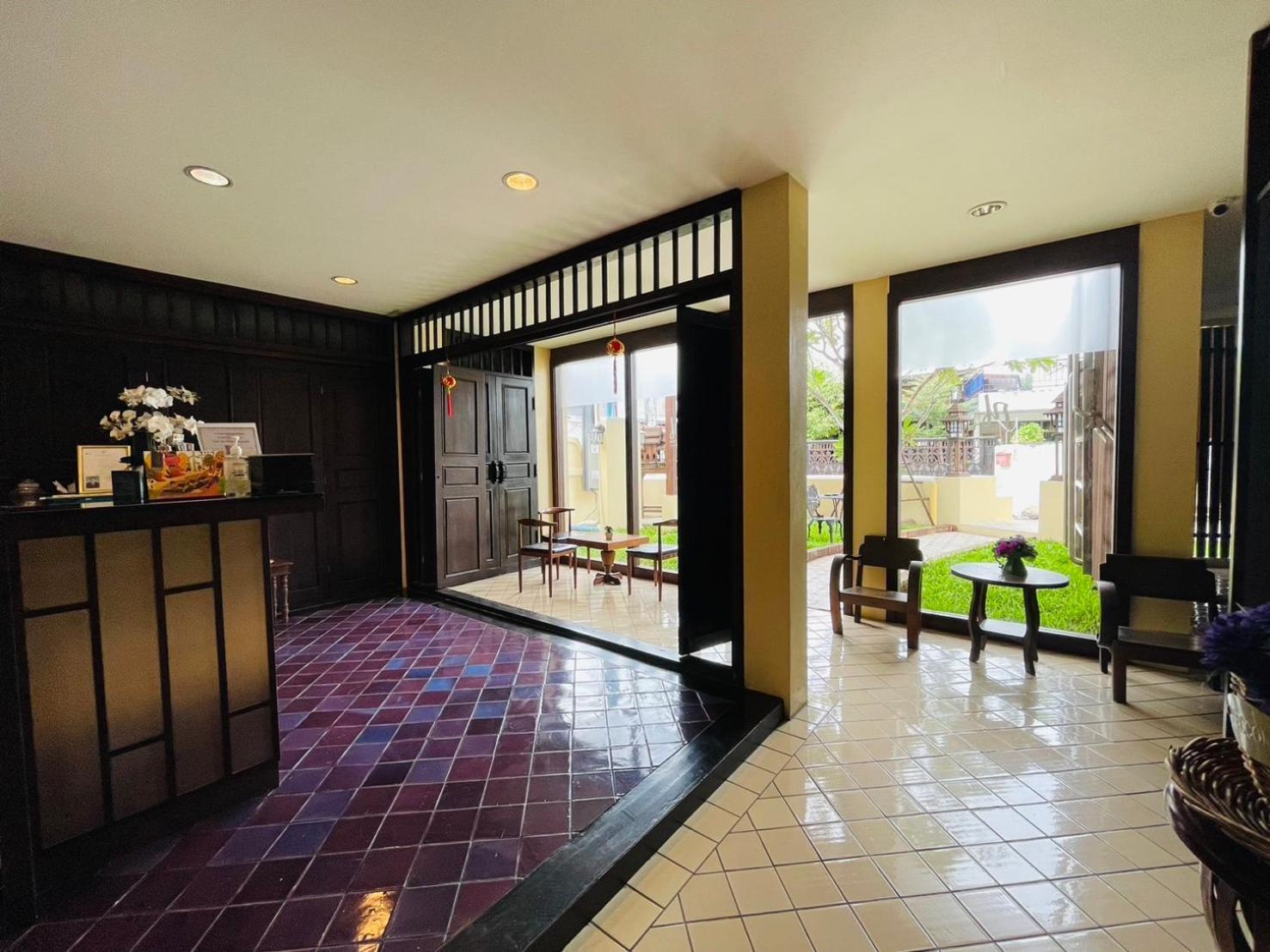 Na Thapae Chiangmai Hotel Чиангмай Екстериор снимка